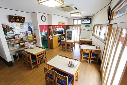 四人掛けテーブ